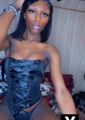 Cheektowaga | Escort Chocolate-21-182080-photo-1