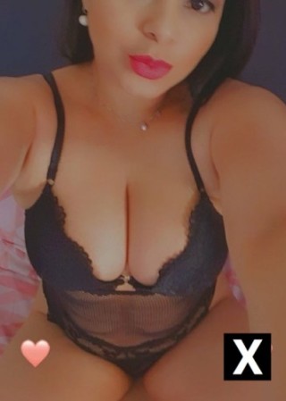 Burlington | Escort Josiane-28-276083-photo-3