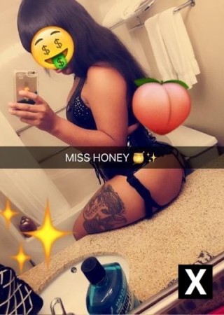 Portland ME | Escort Honey-26-187726-photo-4