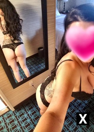 Phoenix | Escort Brunette-30-141510-photo-2