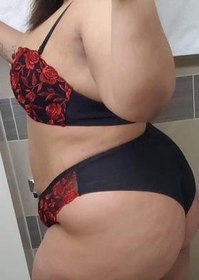 Guelph | Escort Yumyum5-28-194742-photo-6