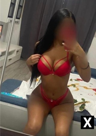 București | Escort BRUNETA FUND BOMBAT AZI AM AJUNS MILITARI RESIDENCE 0785149776-0-229992-photo-2