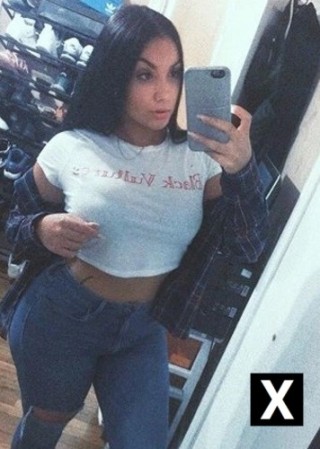 Sunrise Manor | Escort ValerieI-27-277650-photo-1