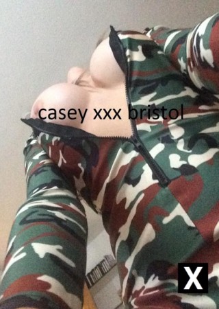 Bristol | Escort Casey-26-68093-photo-1