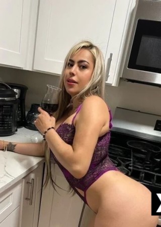 The Woodlands | Escort TERESA-25-286748-photo-1