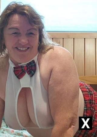 Hamilton | Escort Cindy-52-272776-photo-1
