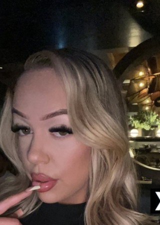 Vancouver | Escort Ashley-21-279477-photo-1
