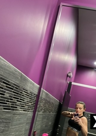 North Carolina | Escort Lilly Ann Marie-30-285911-photo-5