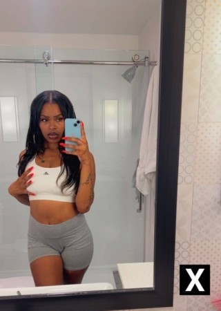 Lakeside | Escort Caramel Courtney-25-274433-photo-4
