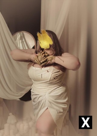 Peterborough | Escort Alicia Blum-30-277246-photo-4