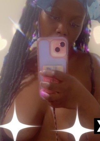 Virginia | Escort NoirBelle-25-285561-photo-5