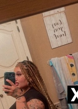 Burke | Escort Grace-24-285461-photo-1