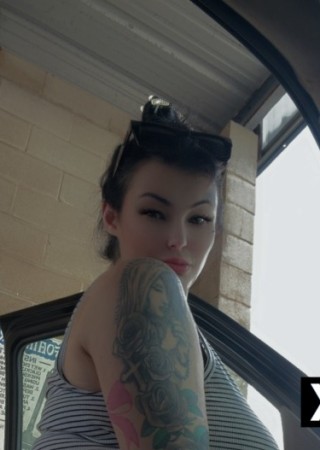 Victoria | Escort Nikki-25-288262-photo-2