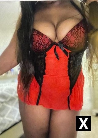 Leander | Escort Lily-23-266552-photo-3