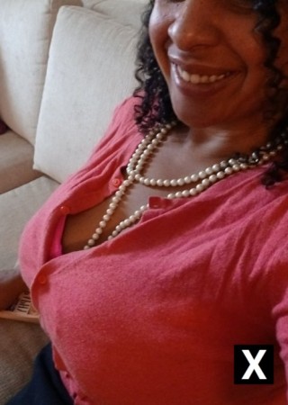 Cleveland Heights | Escort Kiara Kincade-40-276190-photo-2