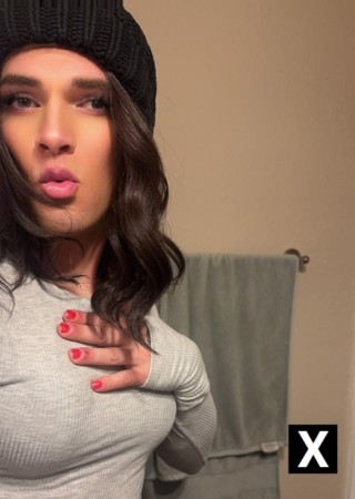 Oceanside | Escort Zoe-26-271317-photo-1