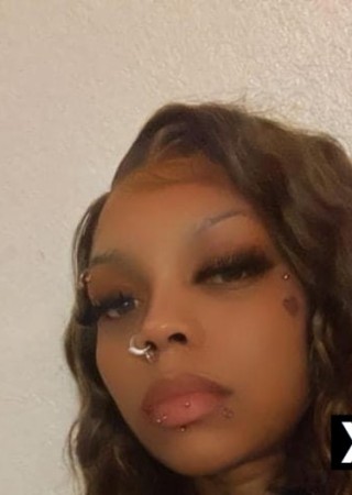 Milwaukee | Escort Royalty-28-284430-photo-1