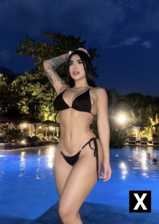 Miami | Escort Adriana-25-275269-photo-1