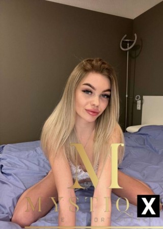 Greenwich | Escort Sasha-25-202717-photo-8