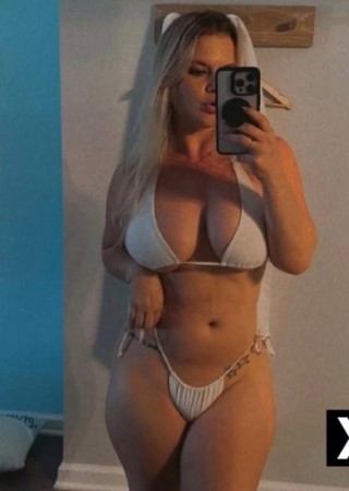 Brookfield | Escort Payton-26-286102-photo-5