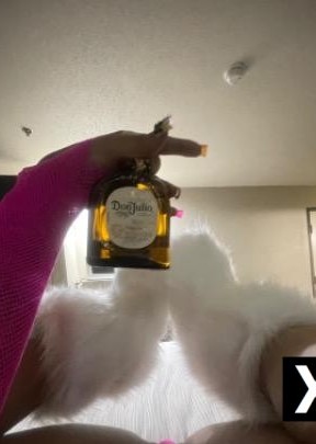 Fort Wayne | Escort neeka-25-282855-photo-2
