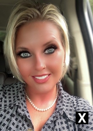 North Charleston | Escort Nadiea-32-276116-photo-1