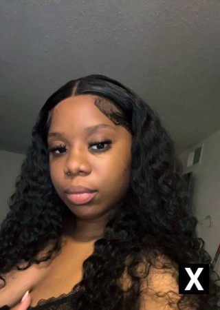 Grand Prairie | Escort Taylor-23-267577-photo-1