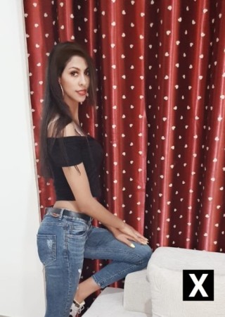 Sharjah | Escort Kinza-0-269142-photo-4