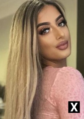Lucan | Escort Reyna-28-276823-photo-6