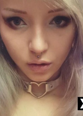Hamilton | Escort Aria-31-278457-photo-2