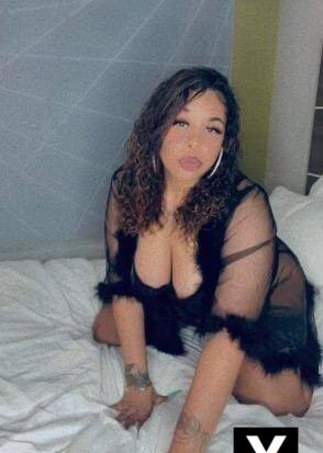 Encinitas | Escort Alyssa-28-272601-photo-3