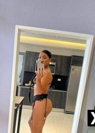 Beaufort | Escort Clara-26-284783-photo-4