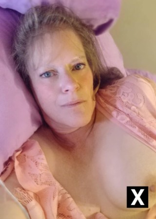 Gulfport | Escort Erica-lynn-45-273737-photo-6