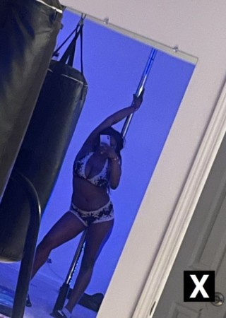 Kent | Escort Sapphire Bleu-28-254118-photo-2