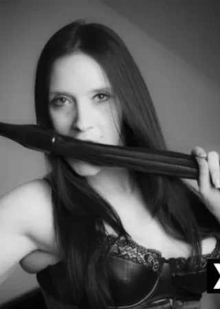 Airdrie | Escort Luna Belle-37-283975-photo-5