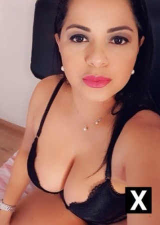 Burlington | Escort Josiane-28-276083-photo-1