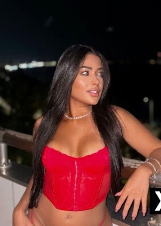 Barnstable | Escort Emma-30-285037-photo-2