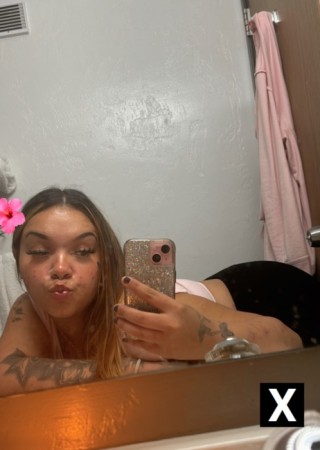 Bremerton | Escort Lily Band$-20-266817-photo-3