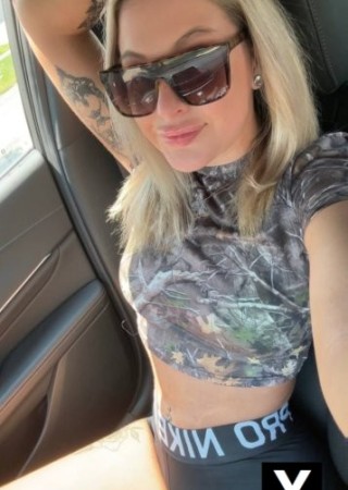Perrysburg | Escort Wendy-25-276961-photo-3