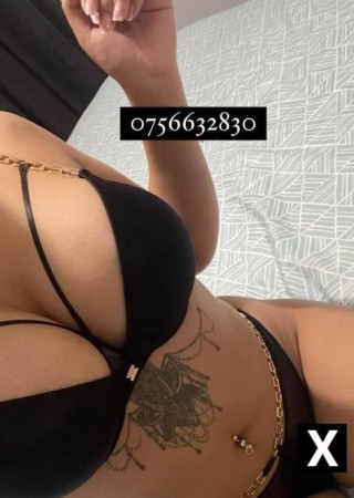 Oradea | Escort Reala 100% Piercing Intim,sani ,buric Noua In Oras-23-228289-photo-2