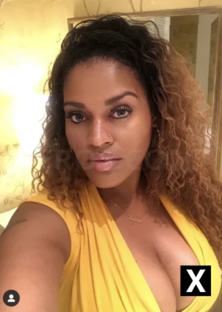 Glendora | Escort Simone Golden-27-273284-photo-4