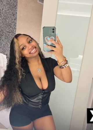 Arlington | Escort Rose-28-285203-photo-1