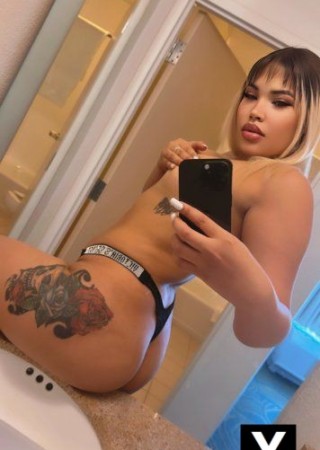 Buffalo Grove | Escort Ana-23-276900-photo-1