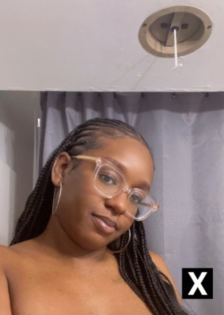 Farmington Hills | Escort Chris-25-265030-photo-3
