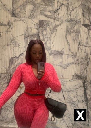 Niagara Falls | Escort Danielle Rae-27-275447-photo-4