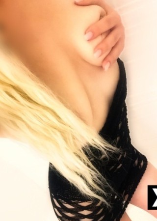 Longview | Escort MONROE-20-288126-photo-1