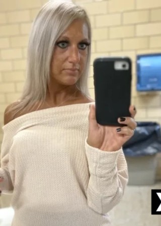 Buffalo | Escort Barbie-38-288975-photo-2