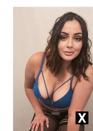 Derry | Escort Margot-23-274214-photo-1