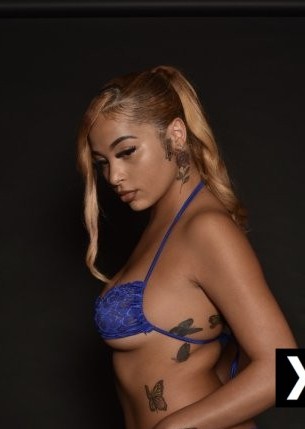 Cedar Hill | Escort Mae-21-288075-photo-1