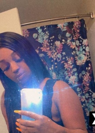 Brentwood | Escort Brook-30-277332-photo-2